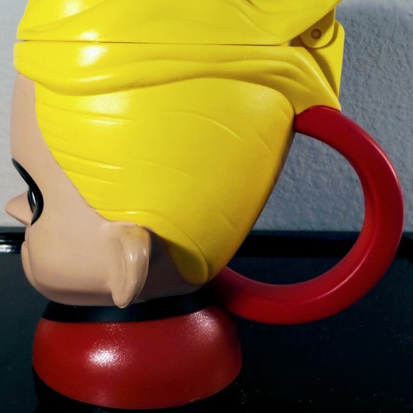 Disney Collectible The Incredibles Flip-top Mug, - Picture 9 of 12